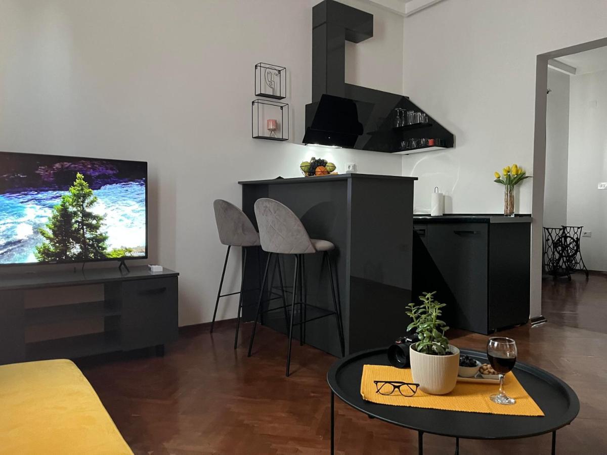 Gramophone Apartments Bitola Extérieur photo